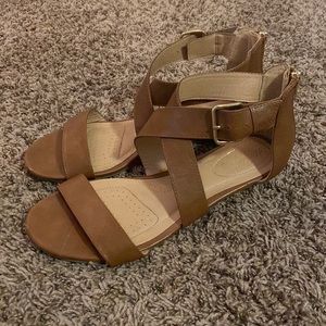 Womens 10W Dexflex comfort sandals